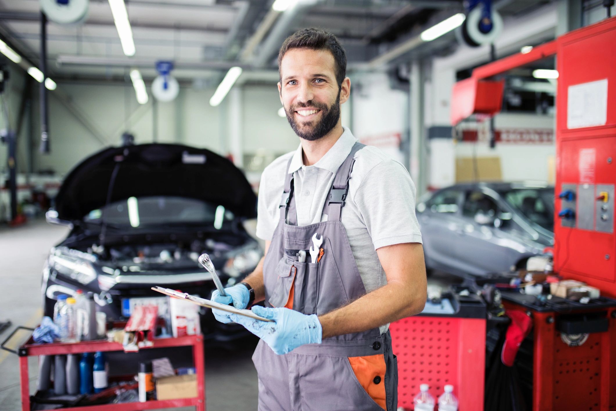 ASE certified mechanic workshop